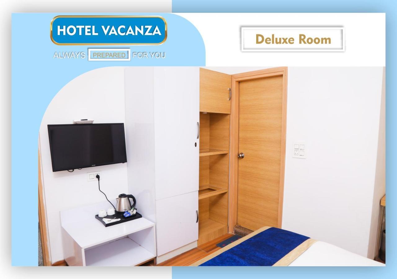 Fabexpress Vacanza Noida Luaran gambar