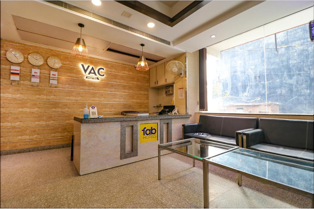 Fabexpress Vacanza Noida Luaran gambar